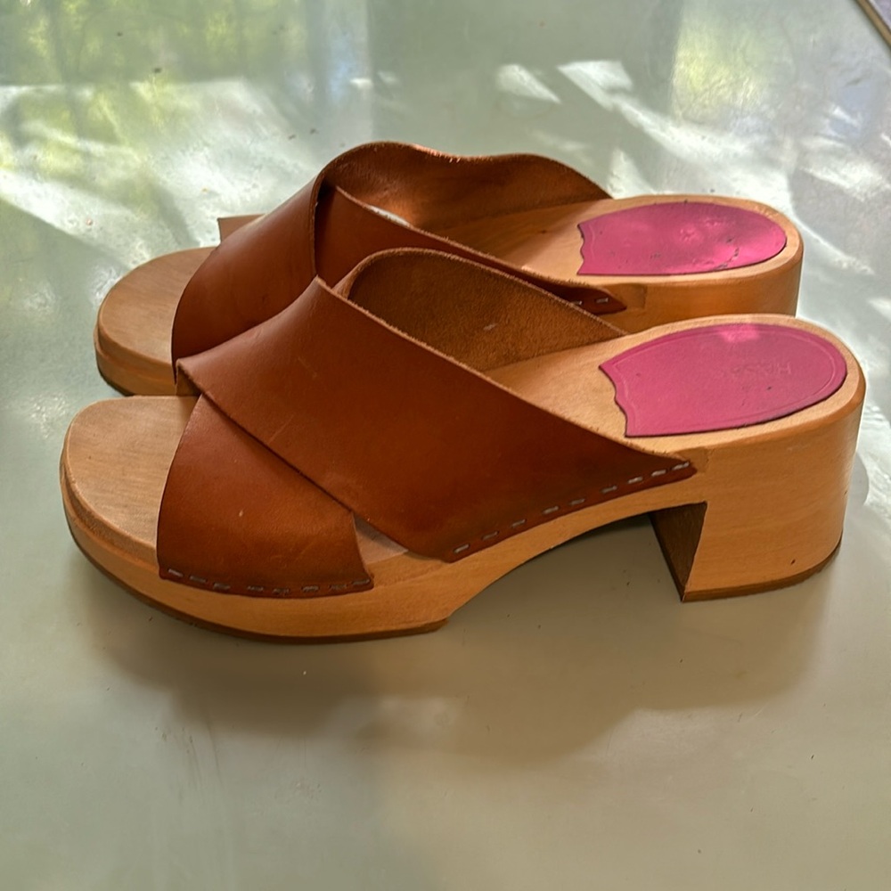 Swedish Hasbeens Tan Leather Clogs with Pink Insole